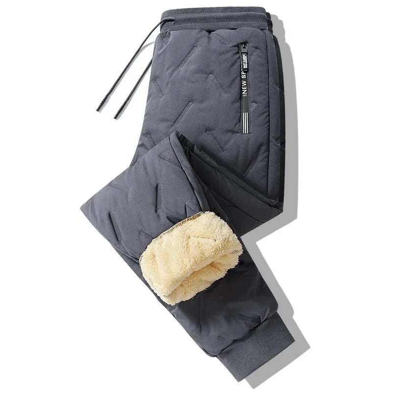 Thermal fleece sweatpants front view black