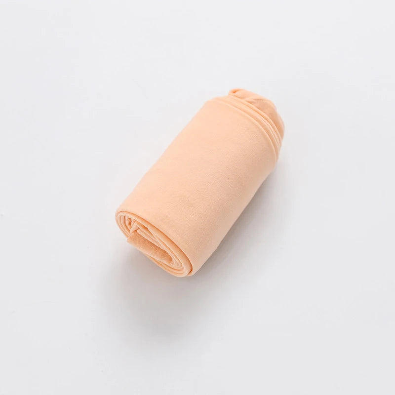 Girls ballet tights worn on child