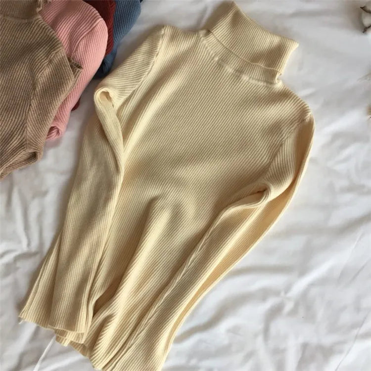 Ribbed turtleneck sweater Yellow
