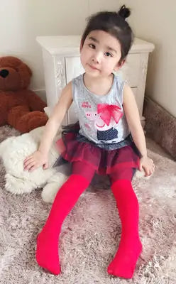 Girls ballet tights worn on child
