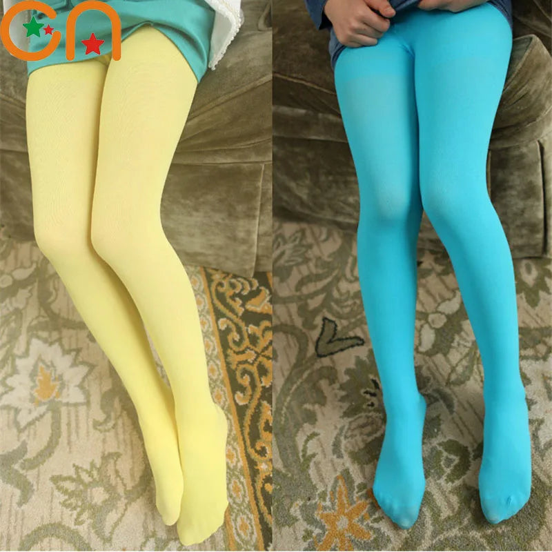 Girls ballet tights worn on child