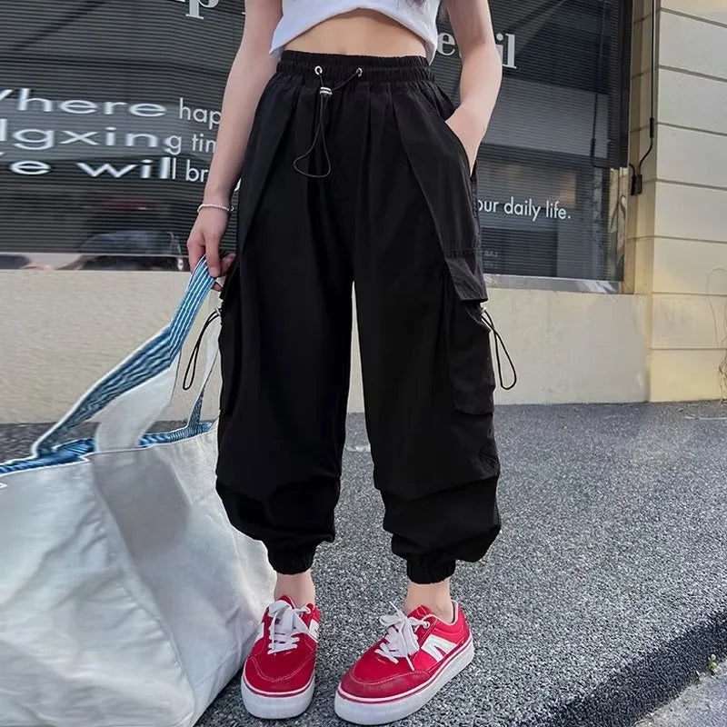 Girls cargo jogger pants waistband detail