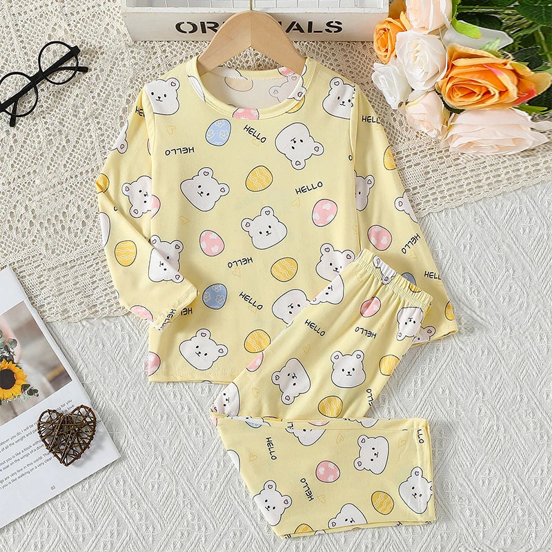 Kids shorts set top detail