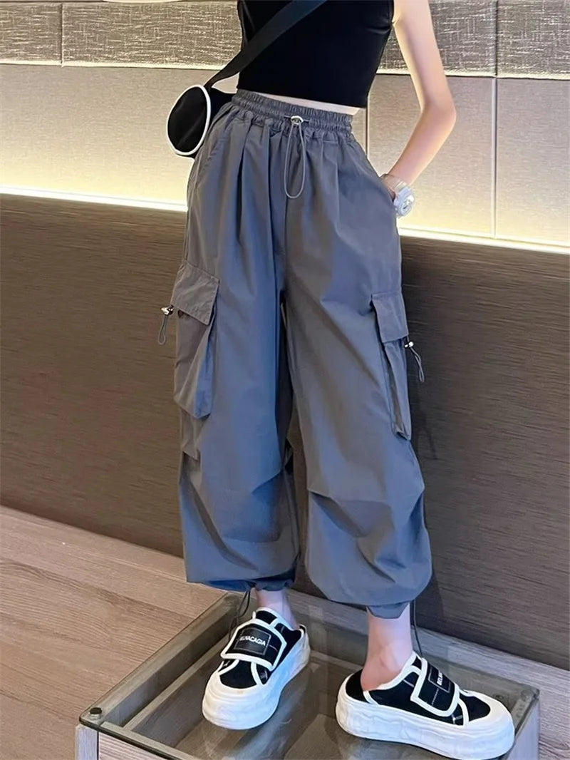 Girls cargo jogger pants waistband detail
