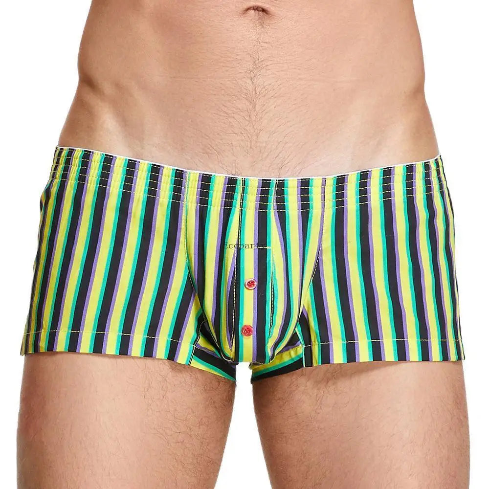 Men's cotton plaid boxer shorts worn model