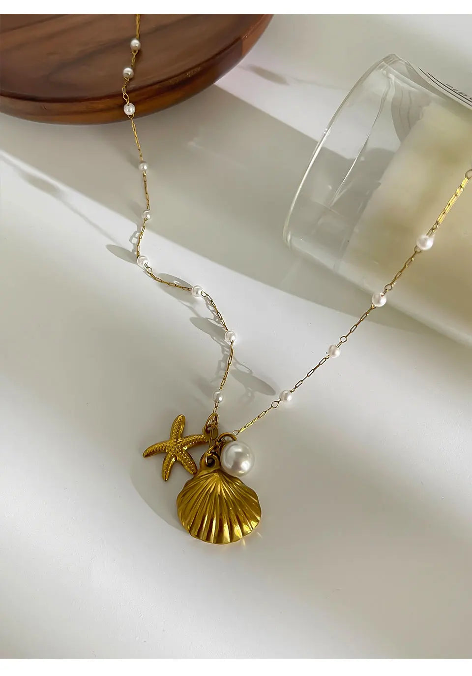 Pearl starfish shell necklace full view gold