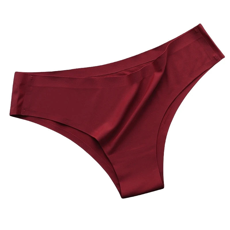 Women's seamless ice silk bikini briefs worn model