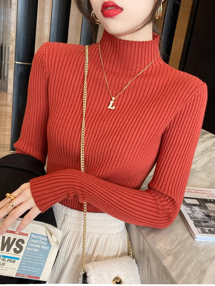 Slim turtleneck sweater red worn close up