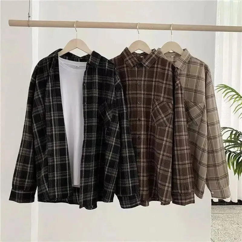 Oversized plaid shirt khaki and black hanging pair