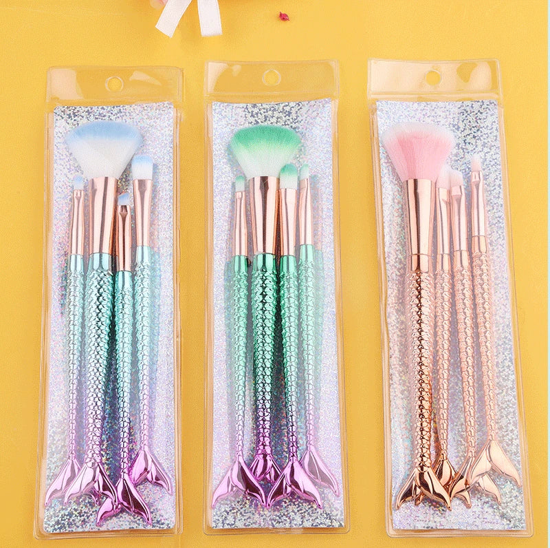 Mermaid ombre makeup brush set full 4-piece view