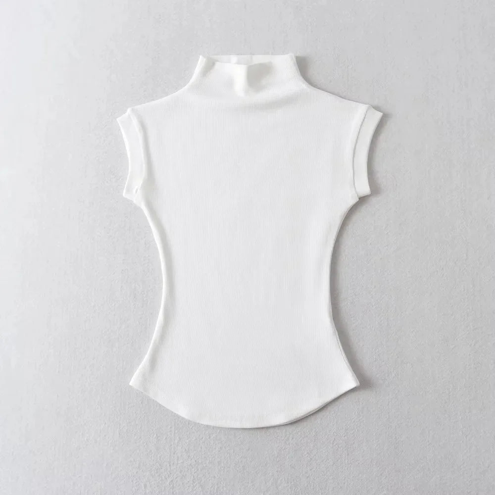 Sleeveless turtleneck top full body coffee