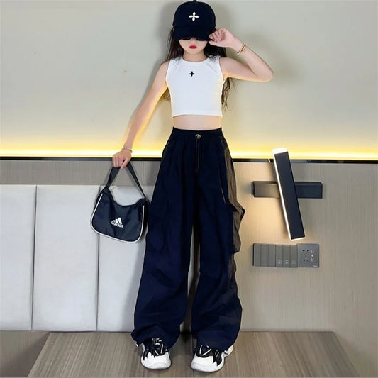 Girls cargo jogger pants waistband detail