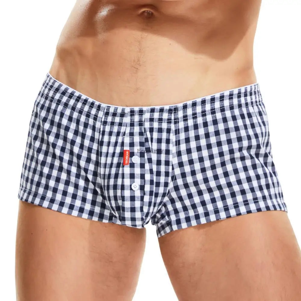 Men's cotton plaid boxer shorts worn model