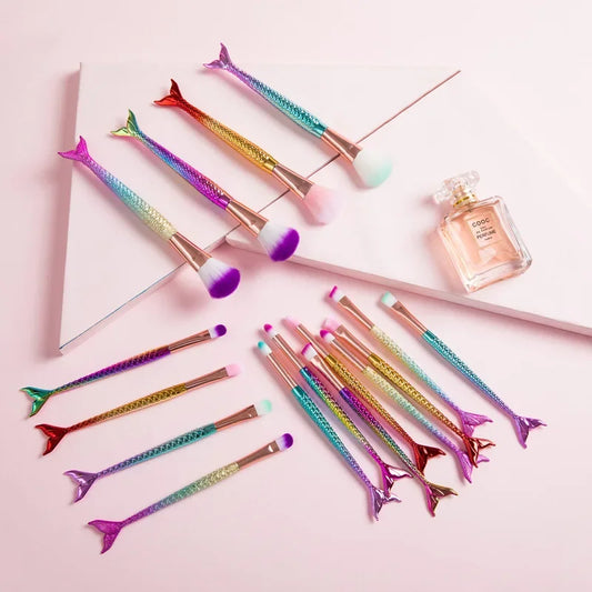 Mermaid ombre makeup brush set full 4-piece view