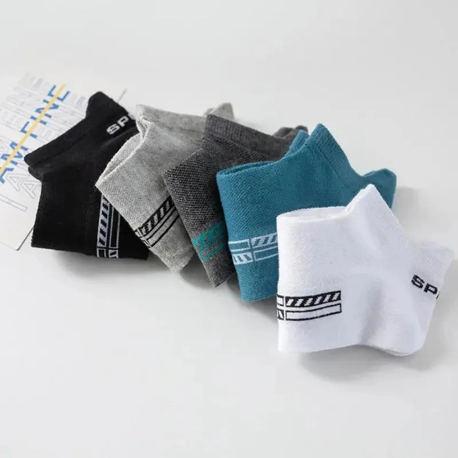 Men's casual boat socks worn in shoe