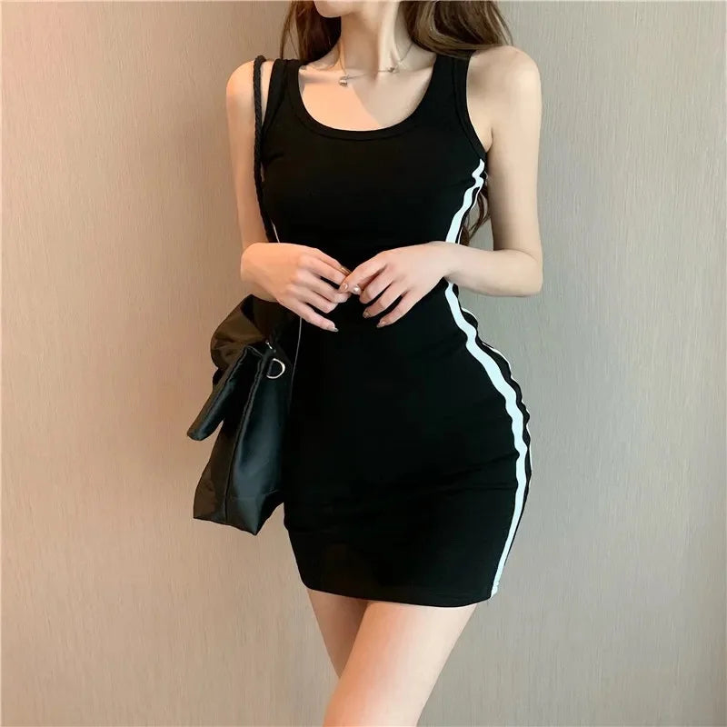  Spaghetti strap sheath dress black side view