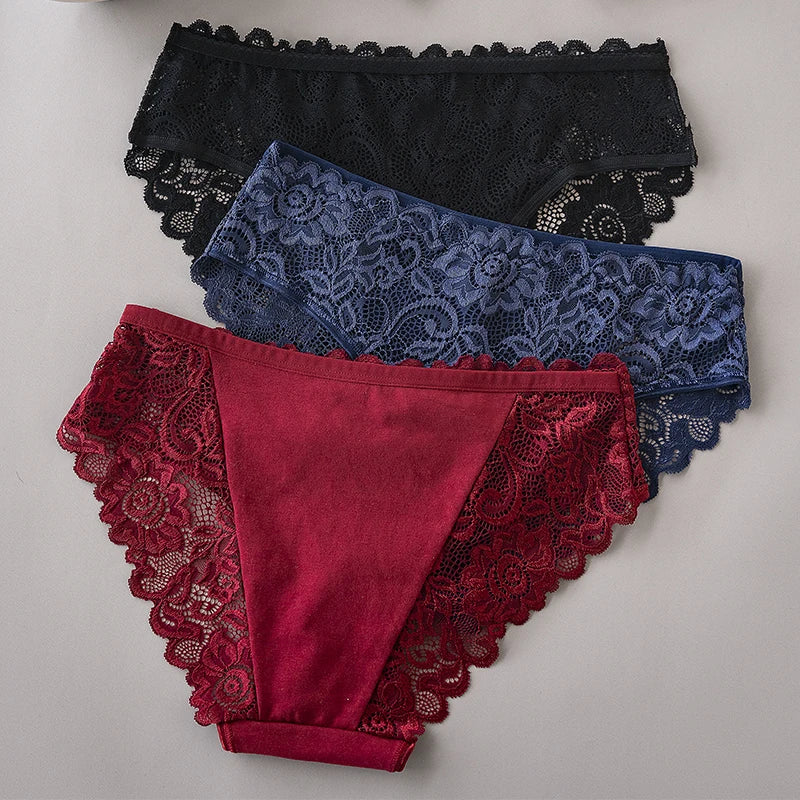 Women's floral lace briefs worn model