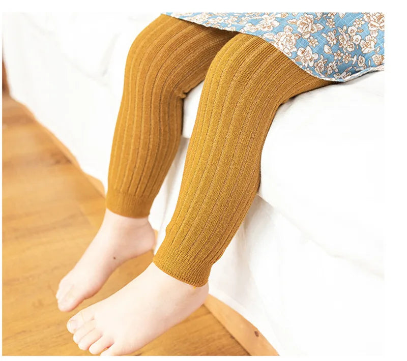 Baby cotton stretch leggings fabric texture closeup