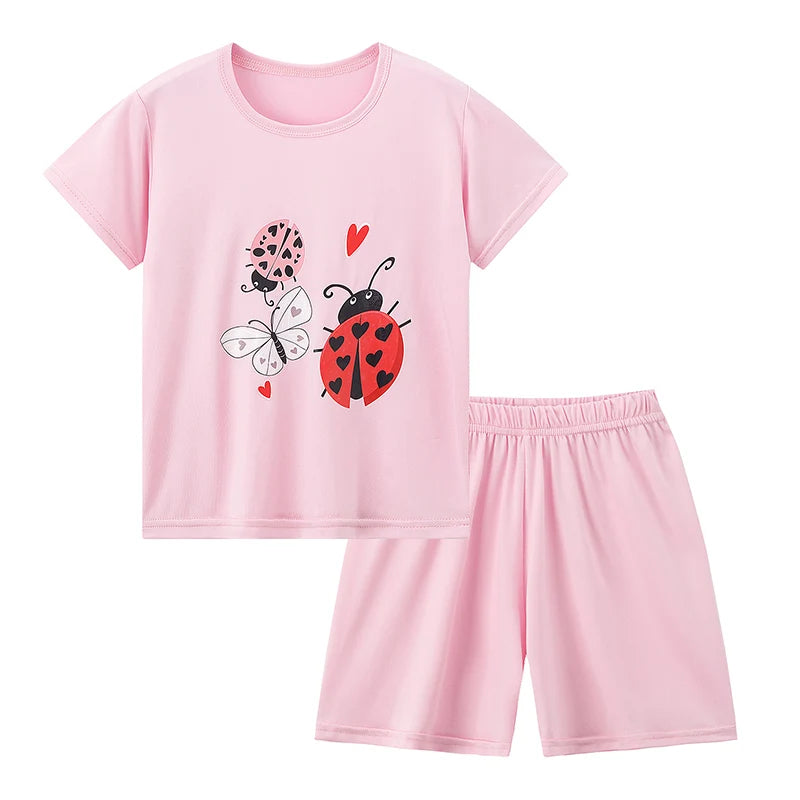Kids shorts set top detail