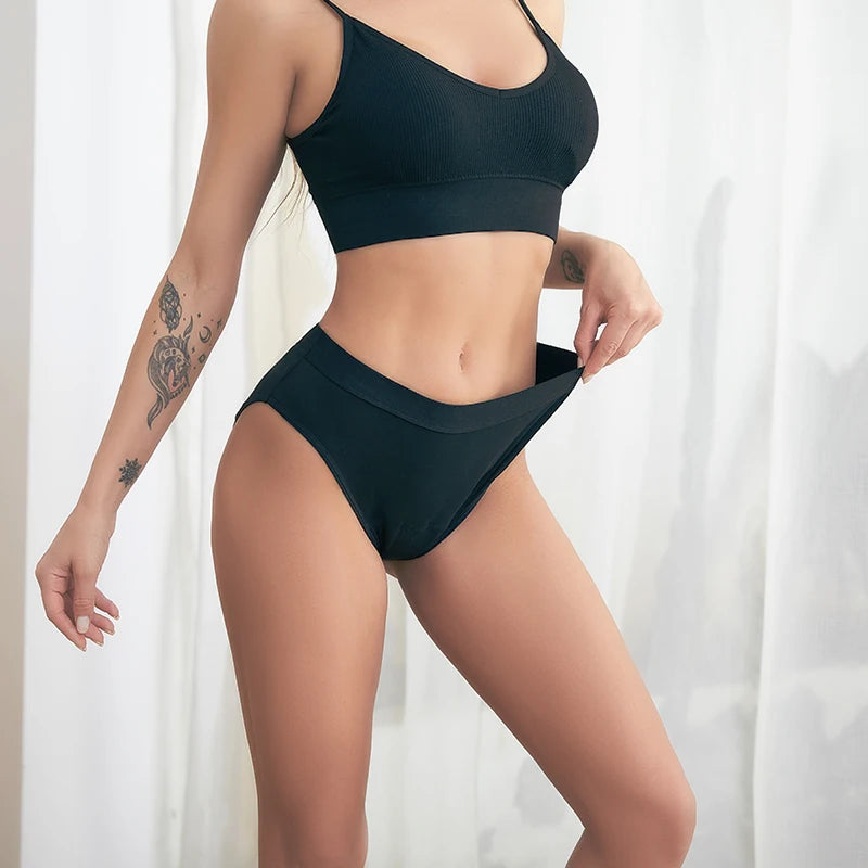 Teen cotton period panties comfortable fit display