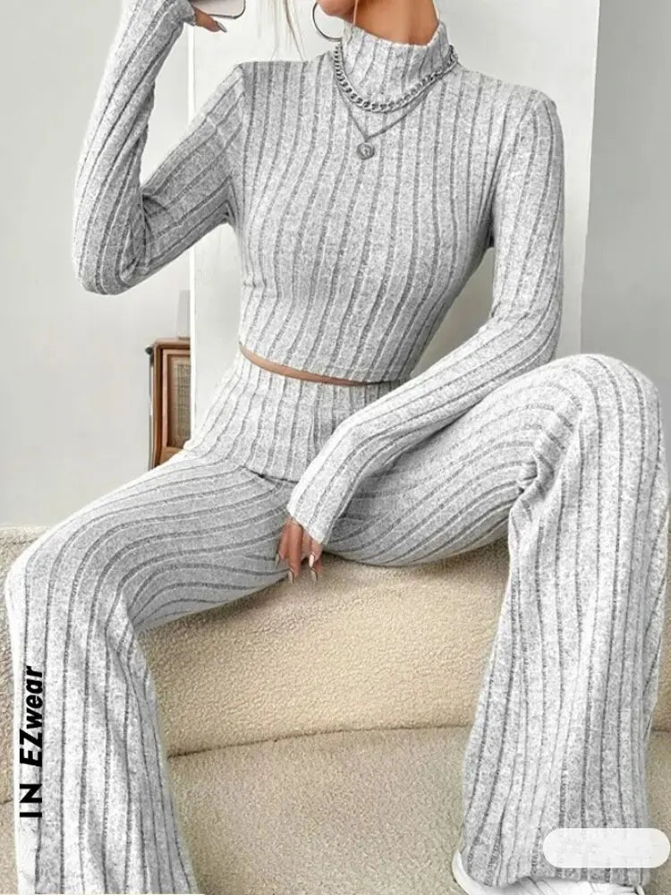 Crop top and trumpet pants set front view