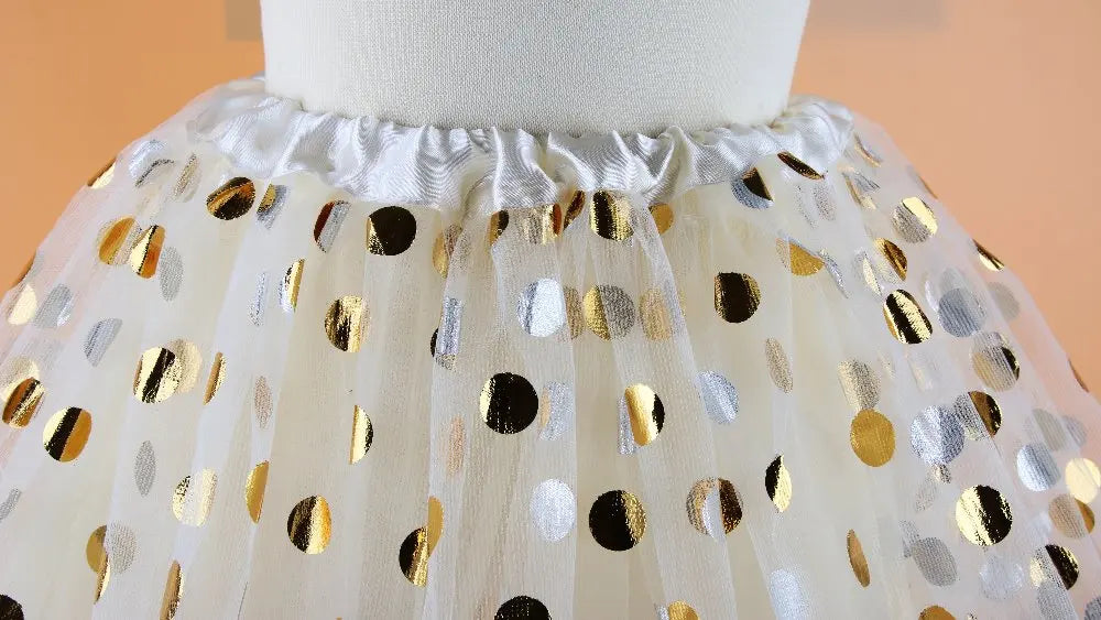 Girls pettiskirt tutu worn by child