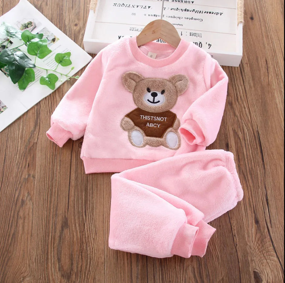 Kids hooded bear sweater set bear ear hood detail