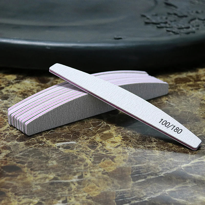 Nail file buffer set worn in use