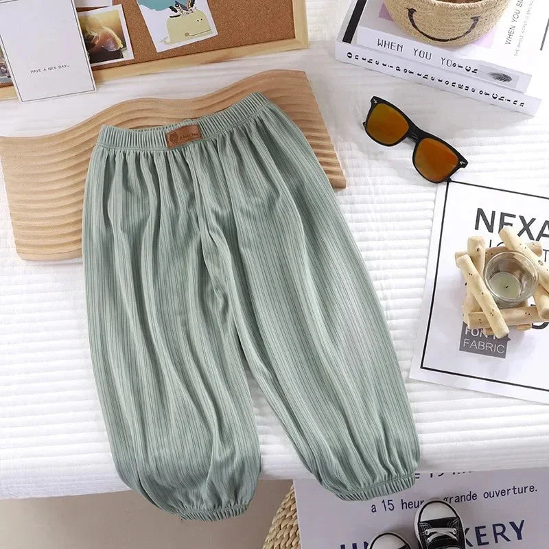 Kids breathable summer pants waistband detail