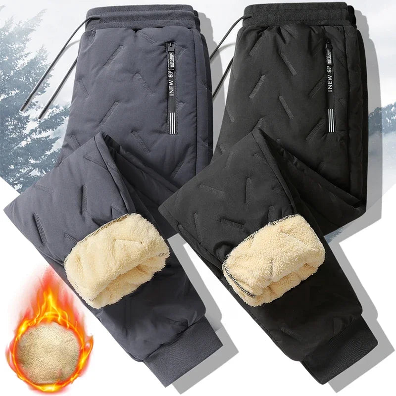 Thermal fleece sweatpants front view black