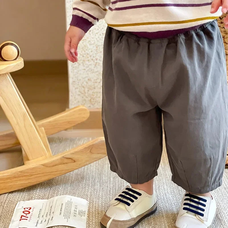 Kids casual ankle pants front view beige