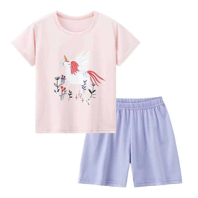 Kids shorts set top detail