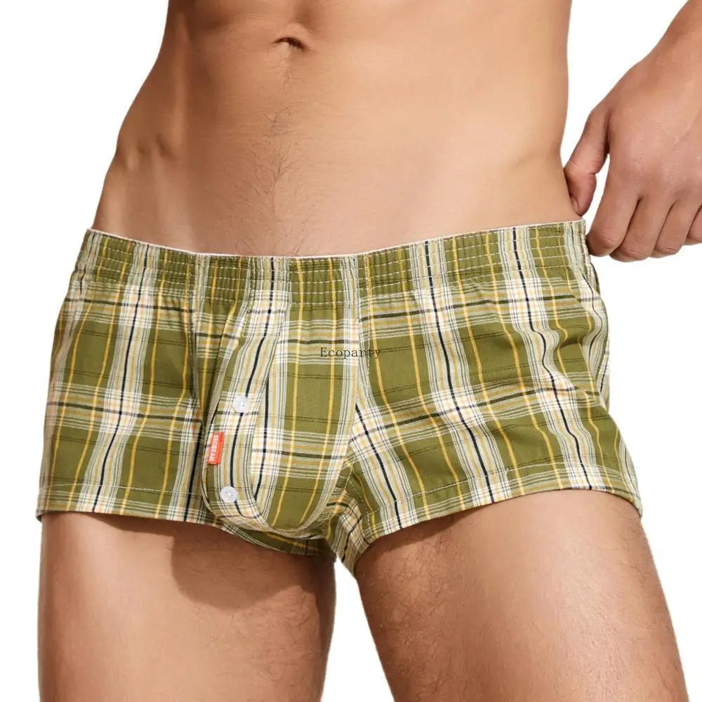Men's cotton plaid boxer shorts worn model